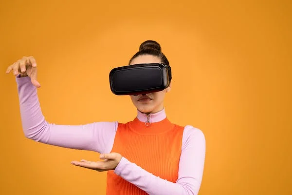 Virtual Reality in Entertainment 101—A New Era Begins