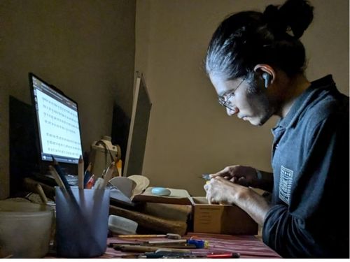 Revolutionary AI Tutor Gadgets Changing How We Learn in 2025