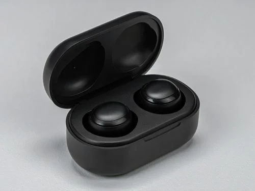 Top 8 Gadgets Celebrities Use to Stay Connected