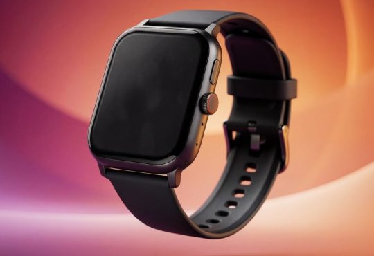 6 Luxury Smartwatch Brands Celebs & Influencers Swear By